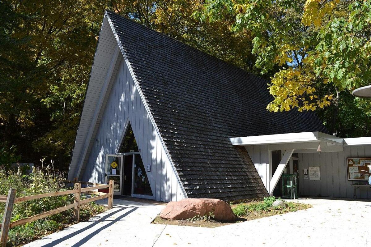 Hidden Gems to See in Peoria Heights.