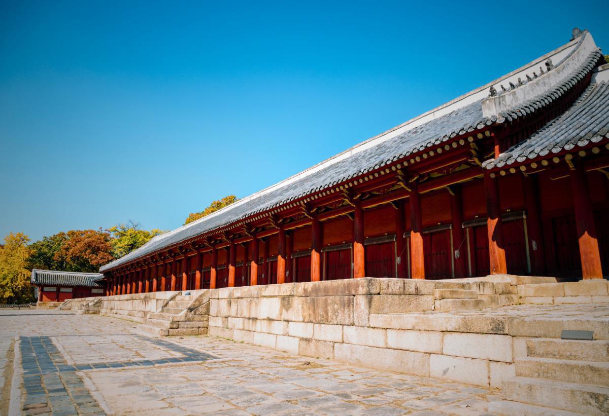 Jongmyo Shrine, sanctuaire royal très important dans la tradition coréenne Jongmyo Shrine, sanctuaire royal très important dans la tradition coréenne