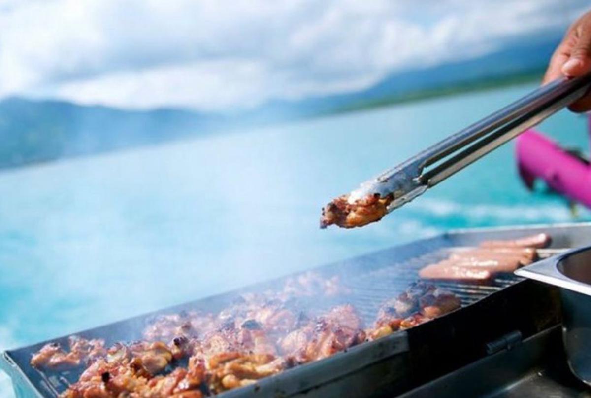 SOUTH - CATAMARAN ON SHARING