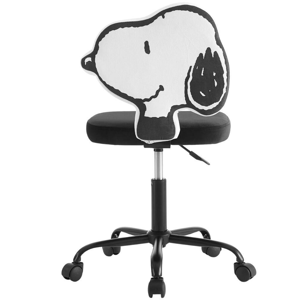 Clearance! Peanuts Snoopy Kids Figural Desk Chair for $37.47 at Walmart