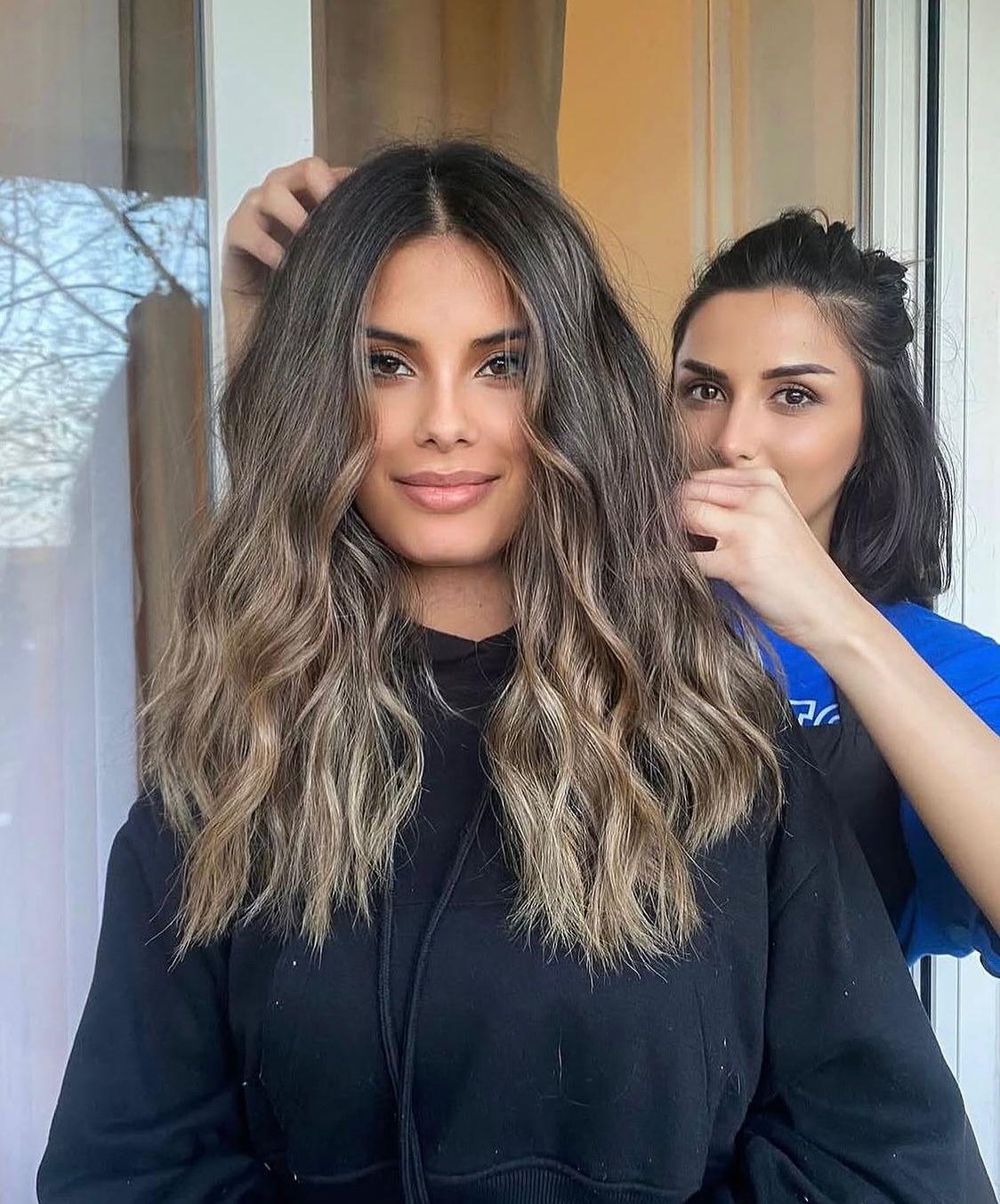 Spécialiste de la coiffure Spécialiste de la coiffure