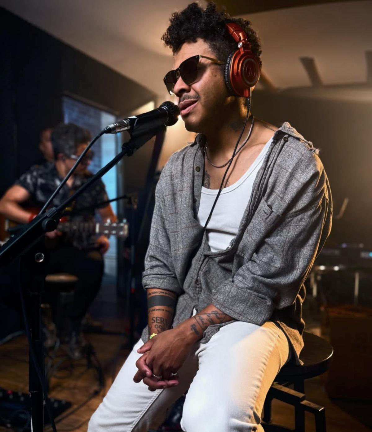 Kalimba se deslinda del pop "Me considero rockero"