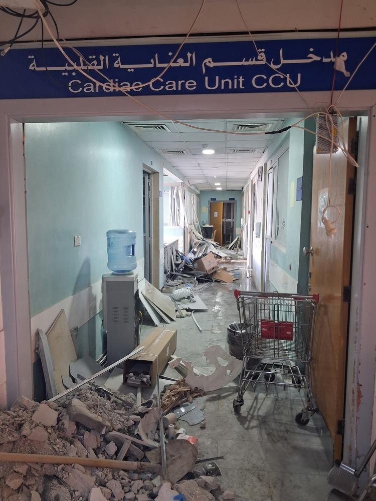 Libano, colpito l’ospedale Jabal Amel di Tiro: morti, oltre cento feriti e reparti devastati Libano, colpito l’ospedale Jabal Amel di Tiro: morti, oltre cento feriti e reparti devastati