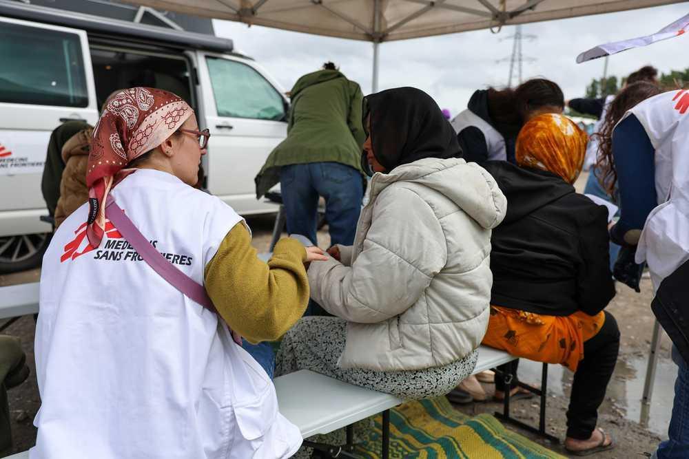 Dunkerque, Medici Senza Frontiere avvia un progetto sanitario per le donne migranti