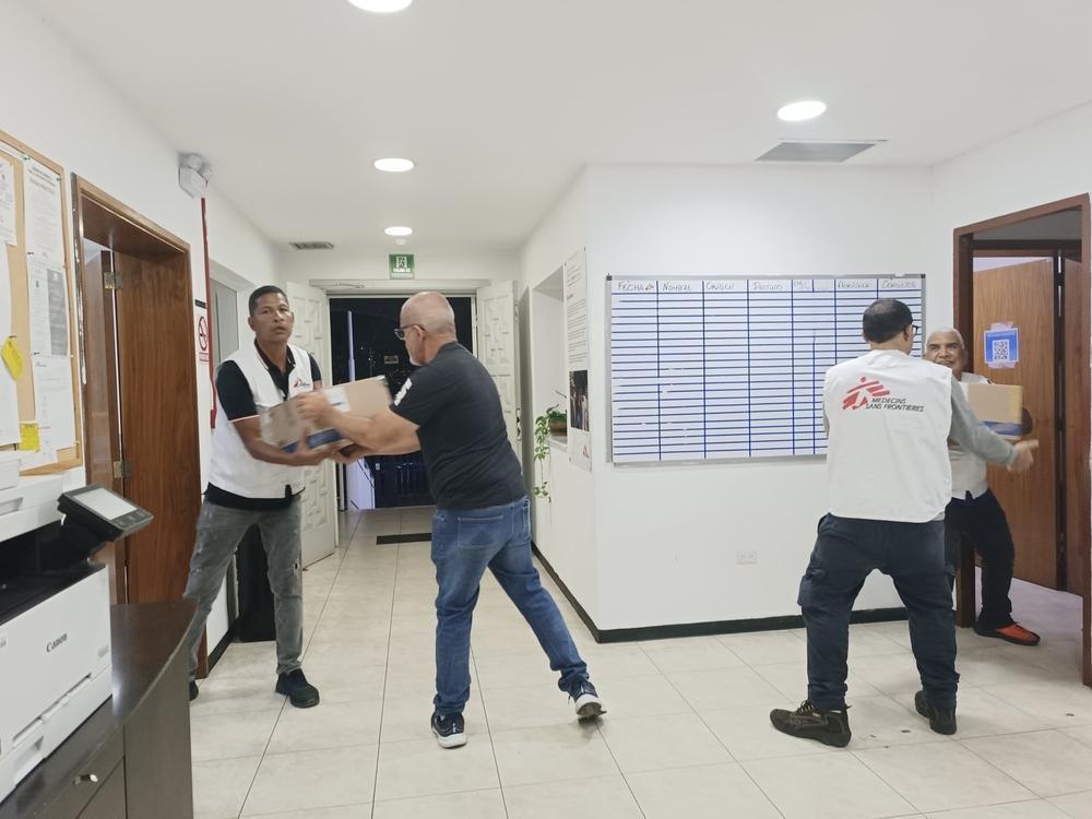 Venezuela, MSF amplia gli aiuti: in arrivo cliniche mobili nei parchi e negli stadi di Caracas