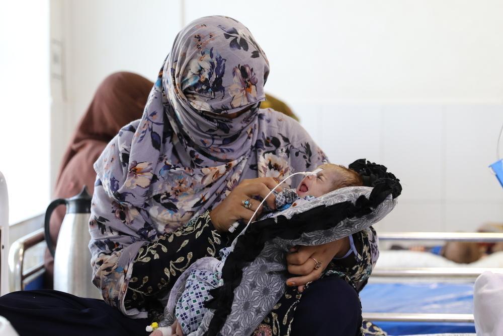 Afghanistan, allarme malnutrizione: +30% di ricoveri tra i bambini più piccoli