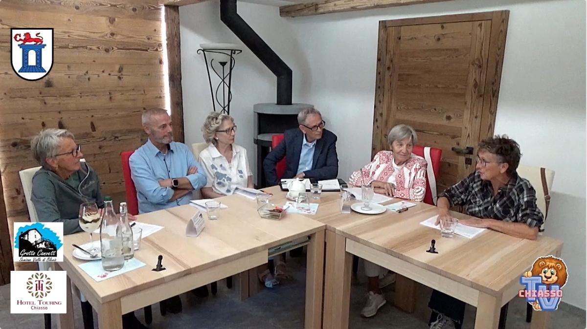 Ven scià… Cünta sü!: otto edizioni di dialetto, storie, memoria e poesie