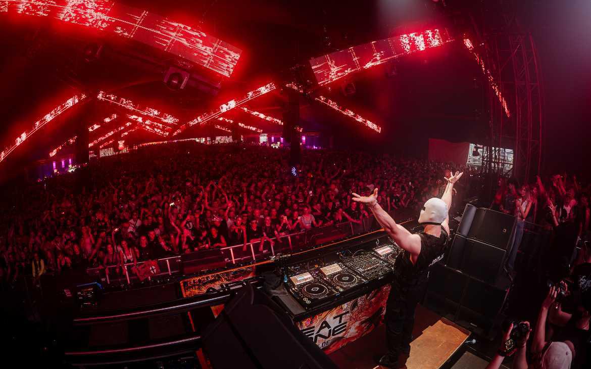 Arena Rave 2026: Eine Annäherung an den Hard-Techno-Hype Arena Rave 2026: Eine Annäherung an den Hard-Techno-Hype