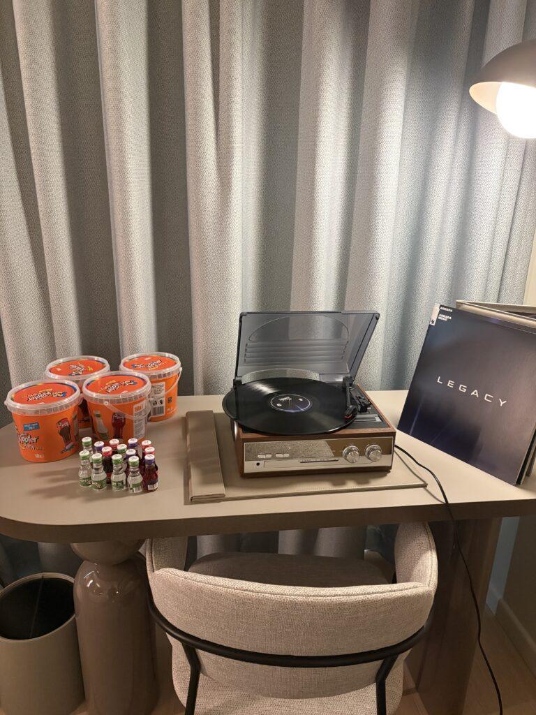 Tomorrowland 2025 – Tag 1: Anreise, Brüssel, und die Schocknachricht