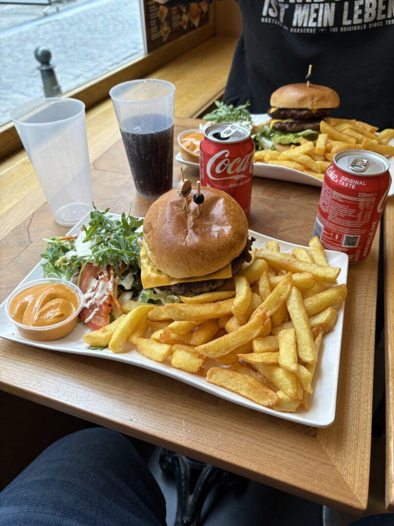 Tomorrowland 2025 – Tag 1: Anreise, Brüssel, und die Schocknachricht