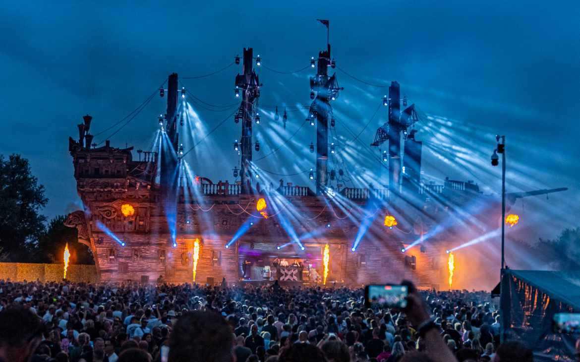 Unser Erlebnis beim Dreamfields Festival 2025 – Zwei Herzen, ein Beat Unser Erlebnis beim Dreamfields Festival 2025 – Zwei Herzen, ein Beat