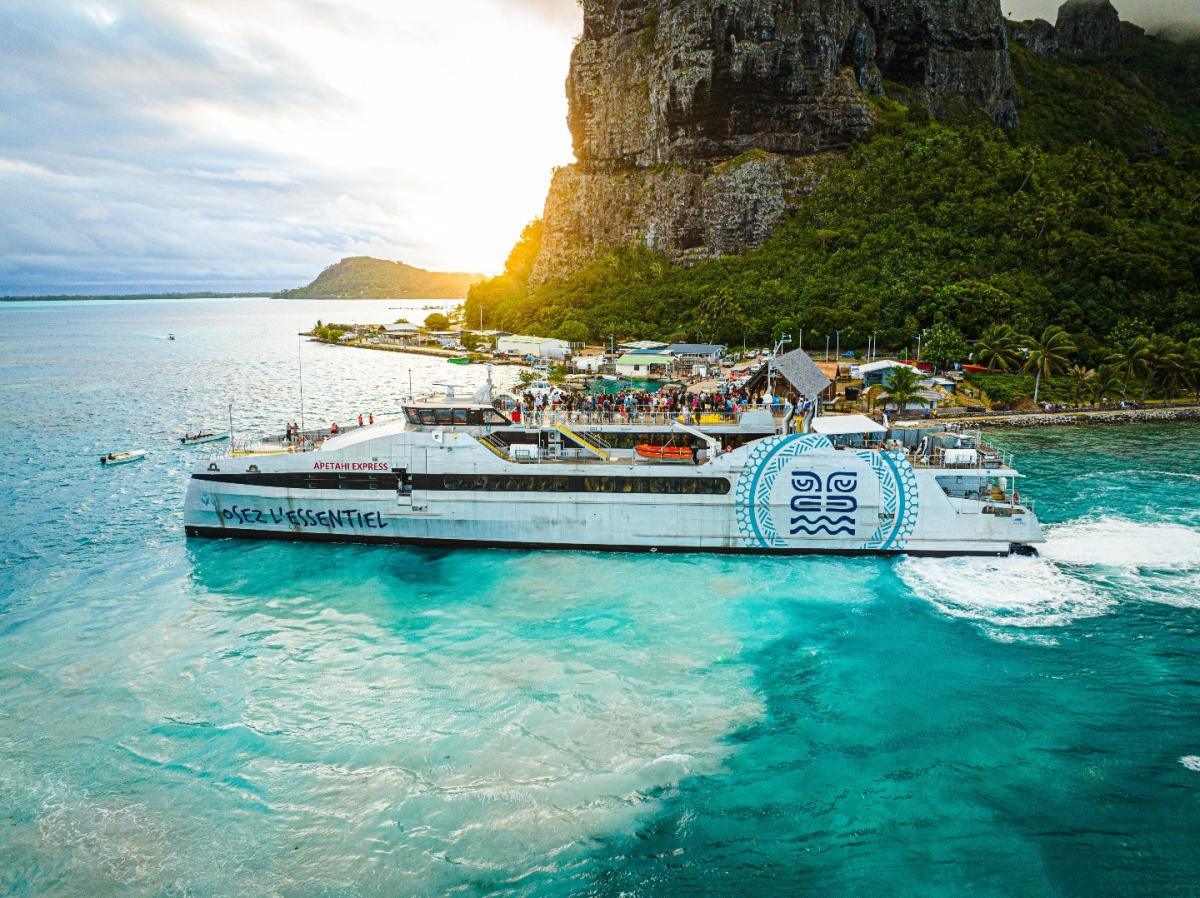 💙Commence 2026 du bon pied : Voyage en toute sérénité avec Apetahi Express dans les îles! 🚢