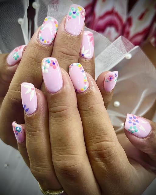 🐣🌸Manucure festive pour Pâques chez POLYNESIANAILS 🐣🌸 🐣🌸Manucure festive pour Pâques chez POLYNESIANAILS 🐣🌸