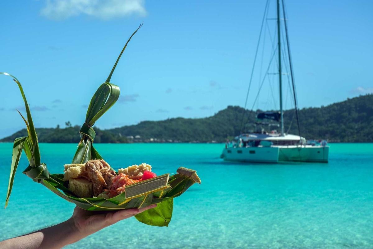 💙 Explorez les merveilles de la Polynésie avec 𝐃𝐑𝐄𝐀𝐌 𝐘𝐀𝐂𝐇𝐓 𝐂𝐇𝐀𝐑𝐓𝐄𝐑! ⛵