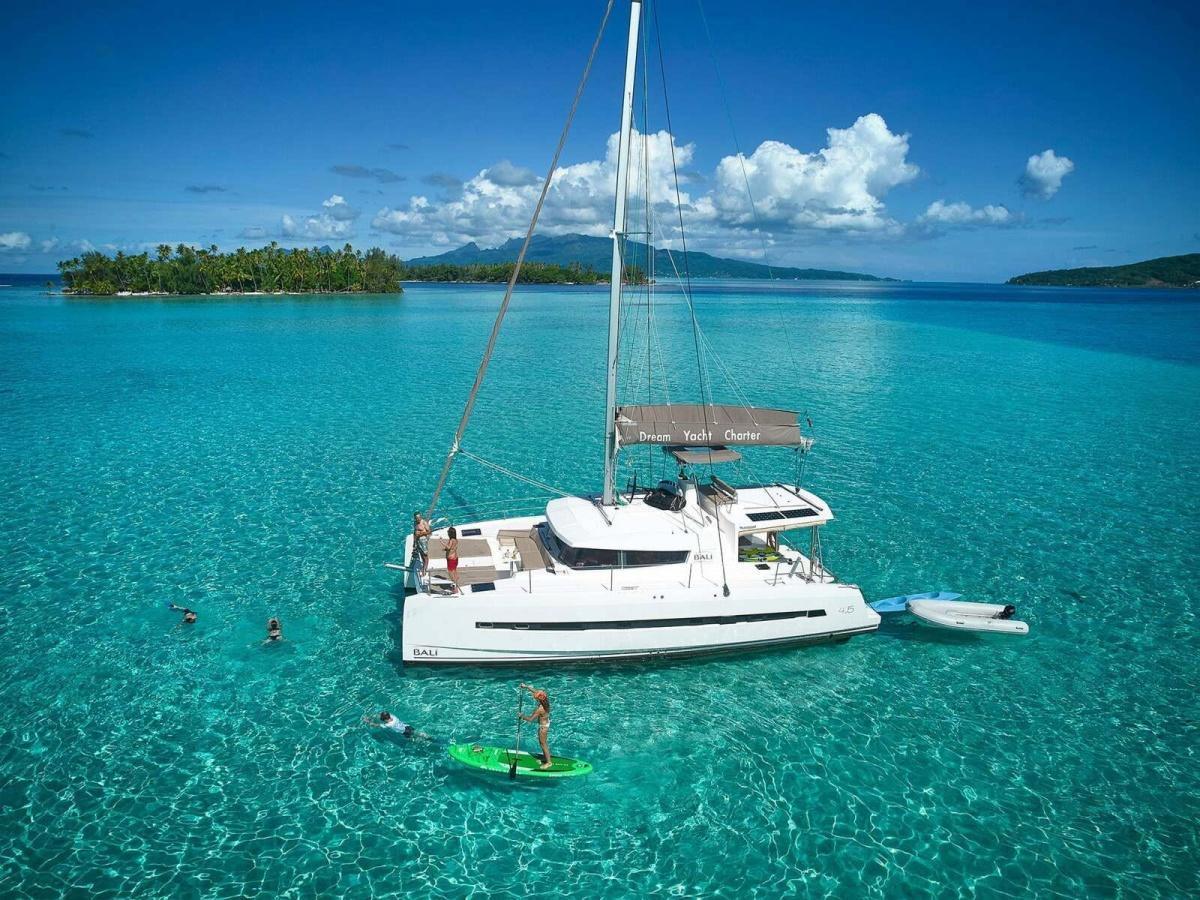 💙 Explorez les merveilles de la Polynésie avec 𝐃𝐑𝐄𝐀𝐌 𝐘𝐀𝐂𝐇𝐓 𝐂𝐇𝐀𝐑𝐓𝐄𝐑! ⛵