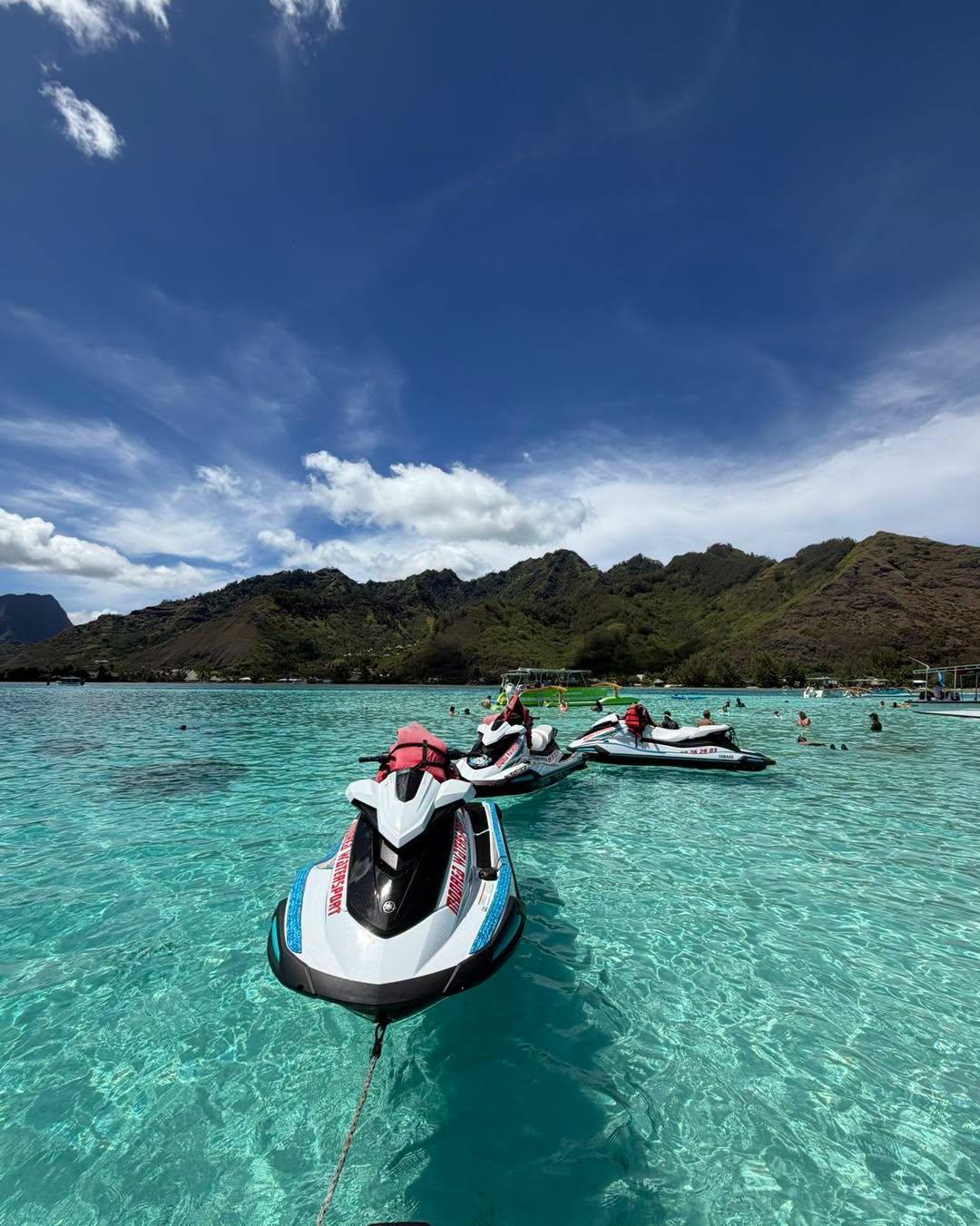 🌊 Découvrez les merveilles de Moorea avec 𝐌𝐨𝐨𝐫𝐞𝐚 𝐖𝐚𝐭𝐞𝐫𝐬𝐩𝐨𝐫𝐭! 🚤💦