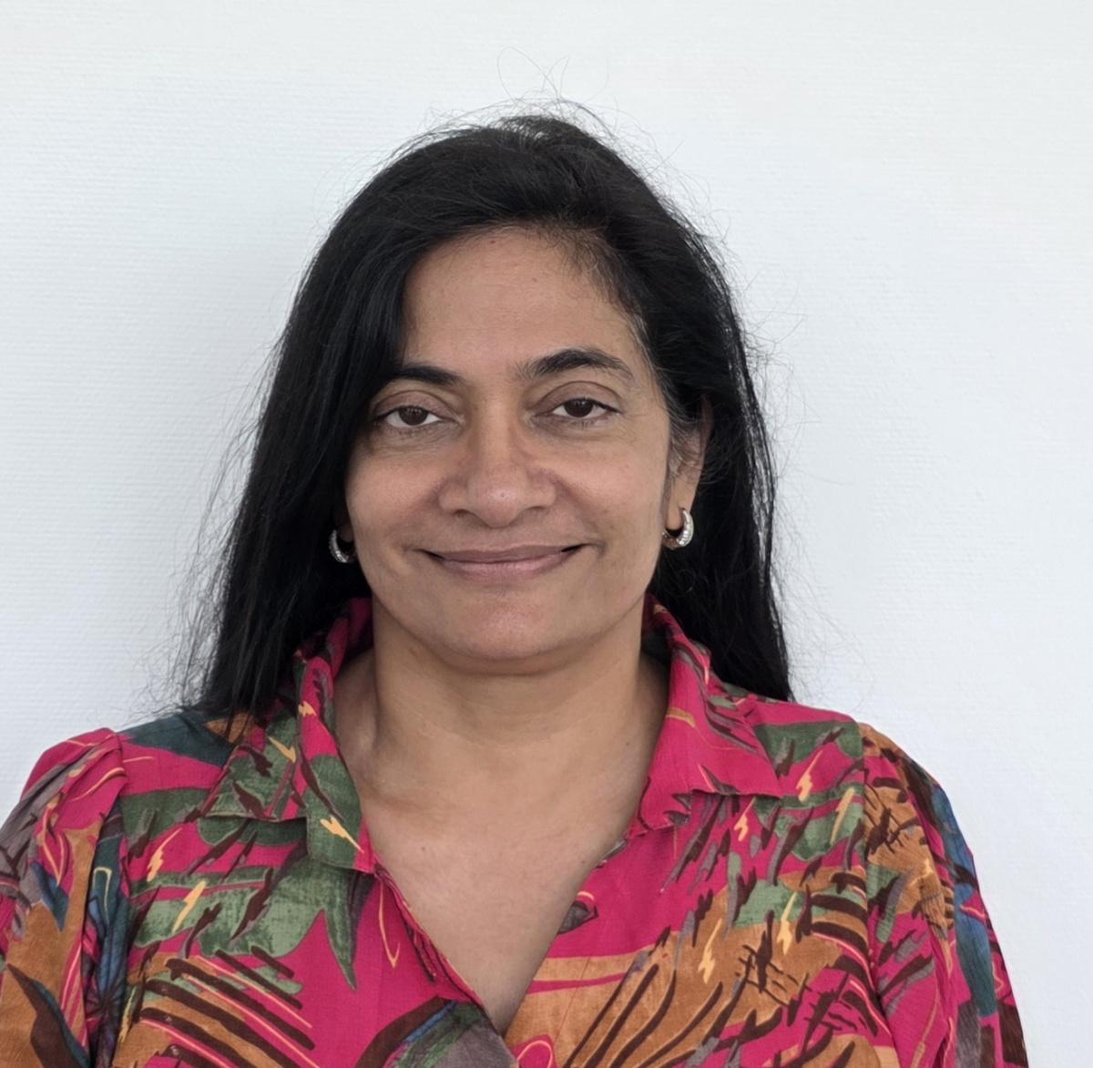 Ayesha NAIYER Ayesha NAIYER