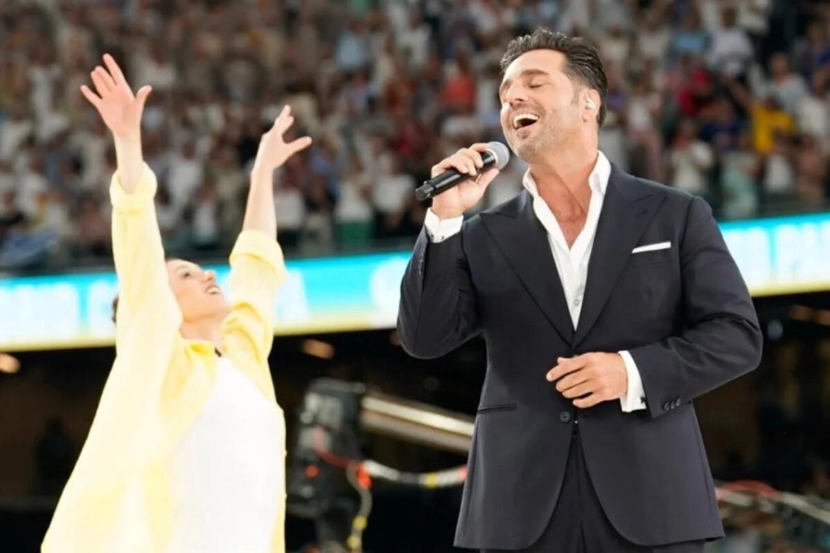BUSTAMANTE PARTICIPA EN EL GRAN ENCUENTRO CELEBRADO EN EL SANTIAGO BERNABÉU