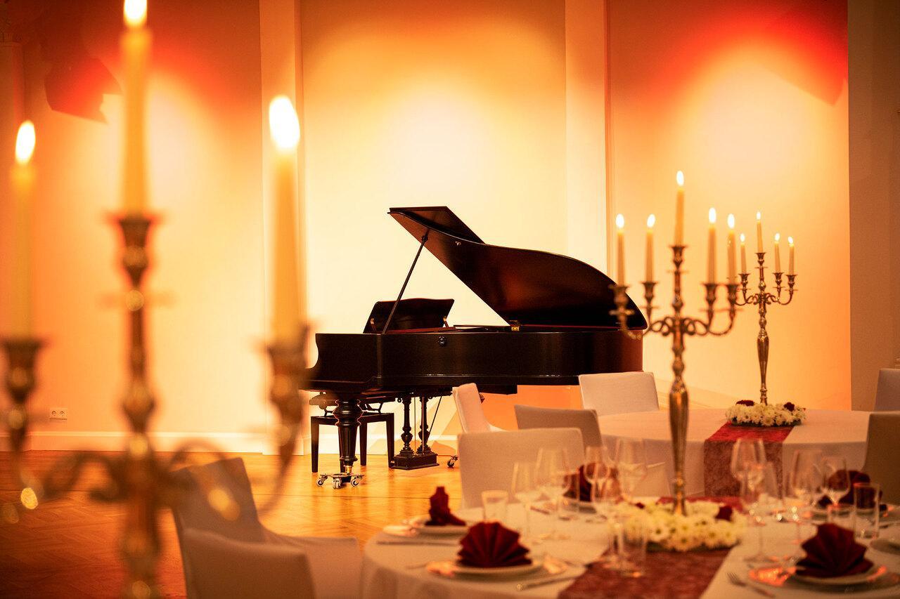 grosser-saal-7