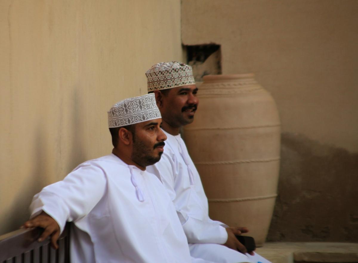 Le Moyen-Orient : Entre Sables Millénaires et Mirages Futuristes