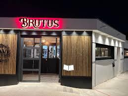 Brutus cave à viandes