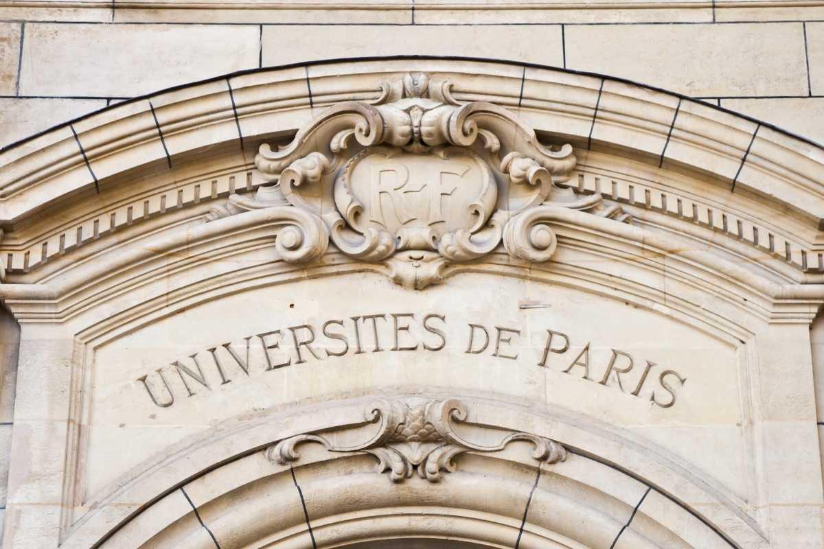 PARIS AT WORK