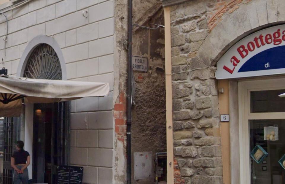 The Secrets Behind Pistoia's Streets with Michela Ricciarelli The Secrets Behind Pistoia's Streets with Michela Ricciarelli