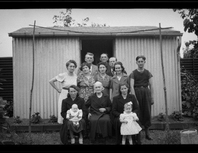 Portrait de famille · Cie Volubilis à la Place Hoche