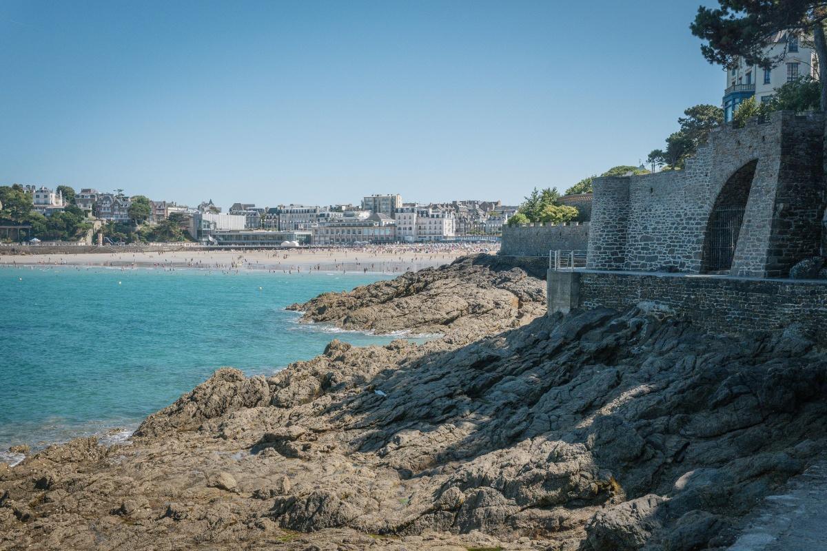 Où dormir sur la Côte d'Émeraude ? Dinard, Saint-Lunaire, Cancale et Dinan Où dormir sur la Côte d'Émeraude ? Dinard, Saint-Lunaire, Cancale et Dinan