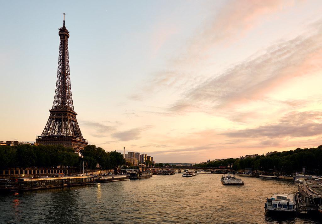 Paris depuis Rennes : TGV en 1 h 30, que voir en un week-end, Noël à Paris et dans quel quartier dormir Paris depuis Rennes : TGV en 1 h 30, que voir en un week-end, Noël à Paris et dans quel quartier dormir