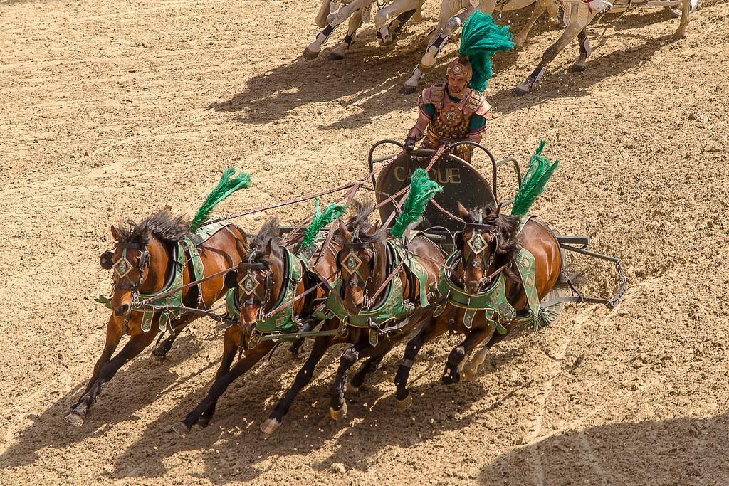 Puy du Fou depuis Rennes : trajet, billets, Noël 2026, saison 2027 et où dormir Puy du Fou depuis Rennes : trajet, billets, Noël 2026, saison 2027 et où dormir