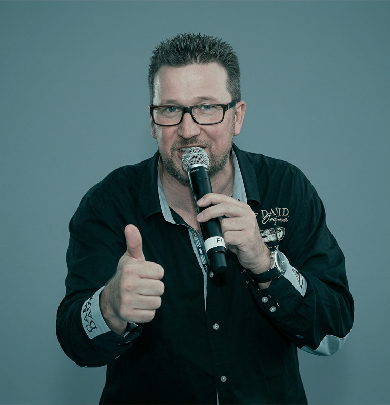 Addi Lippert (Musikredakteur)