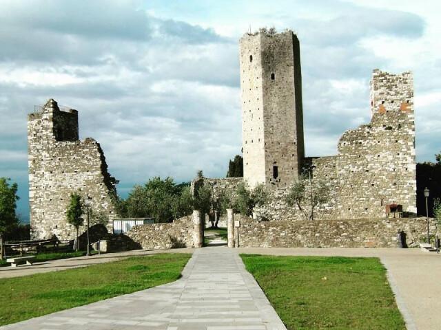 Castello Rocca Nuova - New Fortress Castle