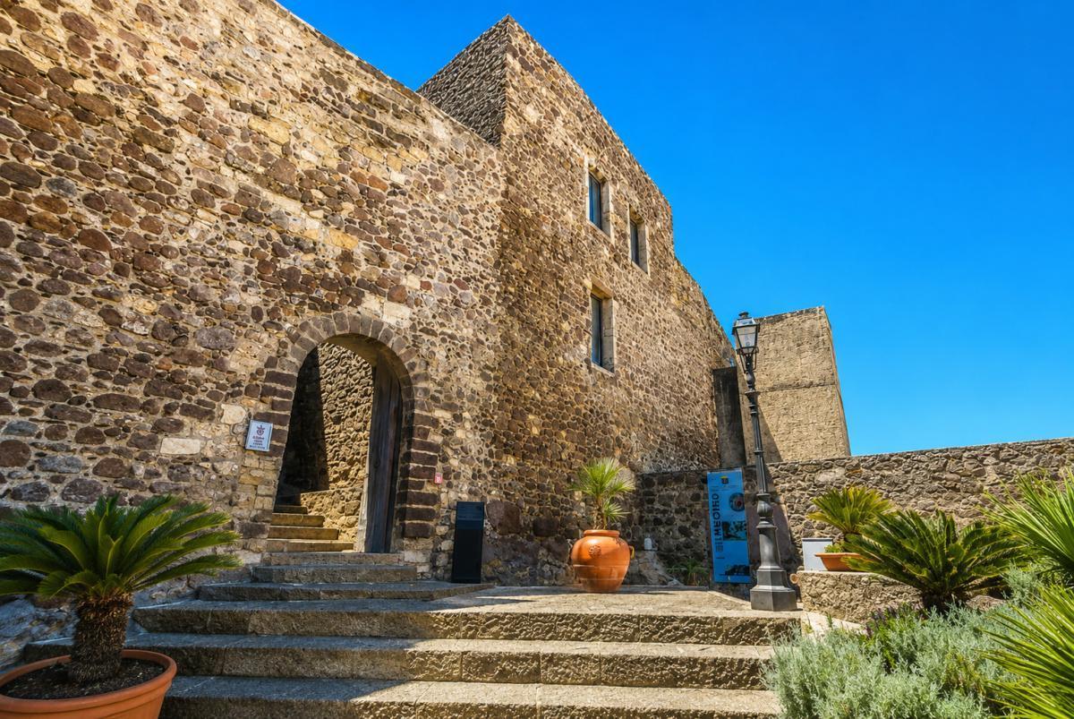 Castello dei Doria - Doria Castle