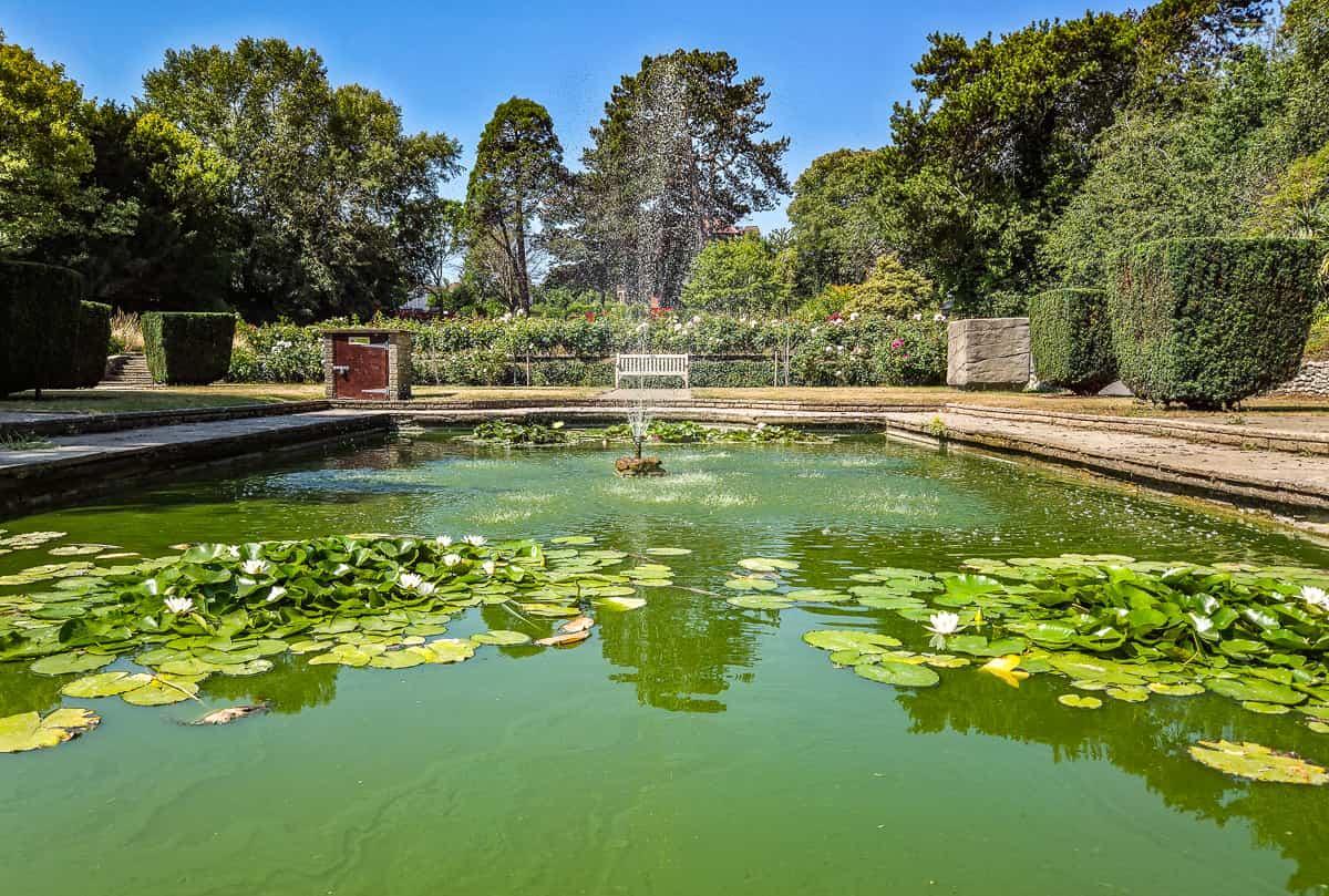 Kingsnorth Gardens