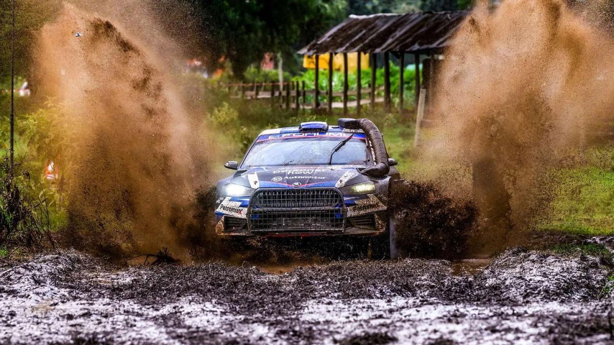 WRC Safari Rally Kenia 2025: Zaldívar y Domínguez se mantienen en el top 5 tras el duro viernes