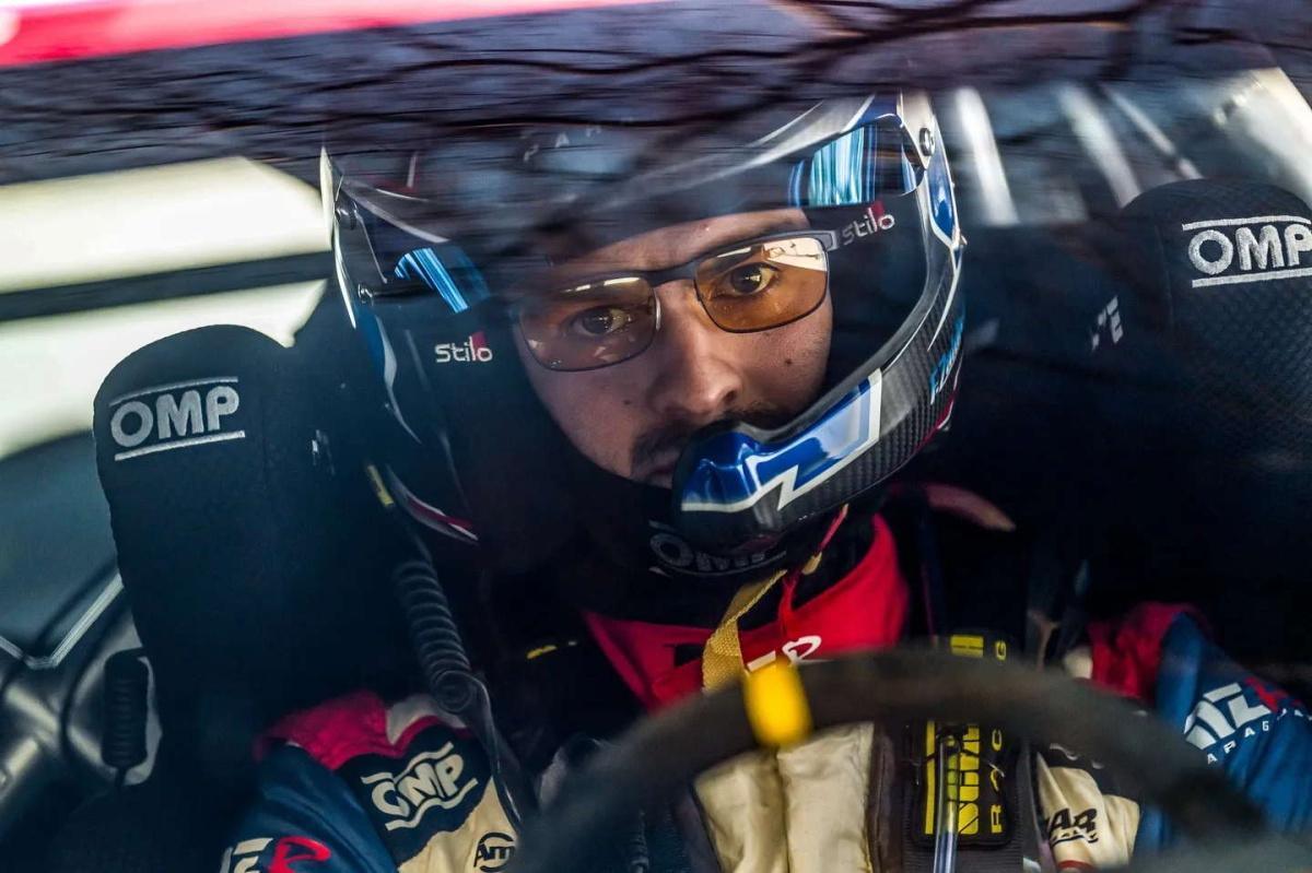 Momento de gloria para Zaldívar y el Paraguay, liderando uno de los certámenes soporte del WRC Momento de gloria para Zaldívar y el Paraguay, liderando uno de los certámenes soporte del WRC