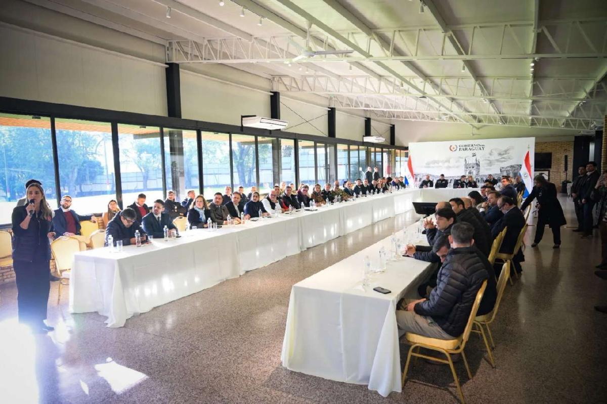 Paraguay acelera hacia la historia: avances clave del ueno Rally del Paraguay presentados ante el Presidente Santiago Peña Paraguay acelera hacia la historia: avances clave del ueno Rally del Paraguay presentados ante el Presidente Santiago Peña