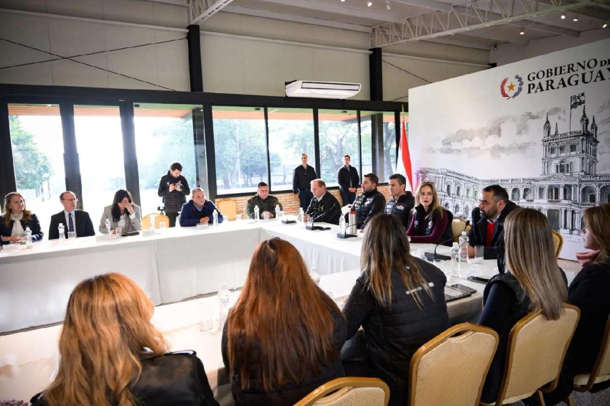 Paraguay acelera hacia la historia: avances clave del ueno Rally del Paraguay presentados ante el Presidente Santiago Peña Paraguay acelera hacia la historia: avances clave del ueno Rally del Paraguay presentados ante el Presidente Santiago Peña