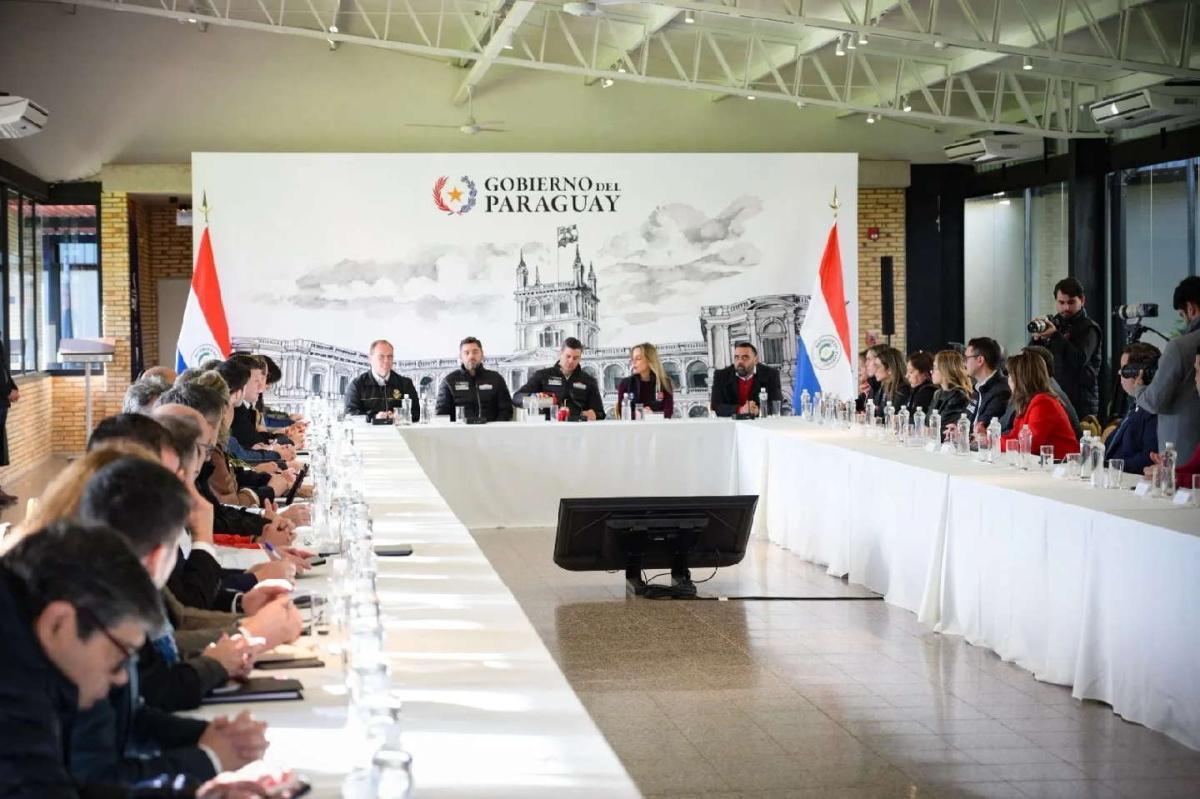 Paraguay acelera hacia la historia: avances clave del ueno Rally del Paraguay presentados ante el Presidente Santiago Peña Paraguay acelera hacia la historia: avances clave del ueno Rally del Paraguay presentados ante el Presidente Santiago Peña