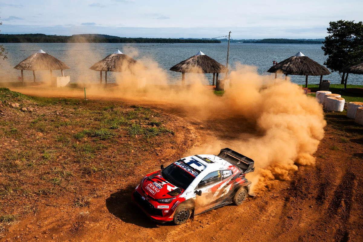Sami Pajari se contiene y permanece al frente del WRC ueno Rally del Paraguay 2026