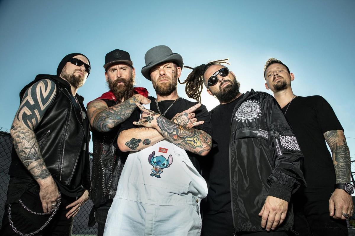 Five Finger Death Punch au Centre Bell