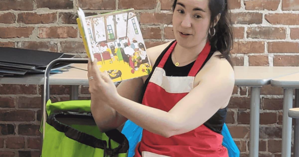 L'heure du conte avec Nadine à la bibliothèque Réjean-Ducharme L'heure du conte avec Nadine à la bibliothèque Réjean-Ducharme