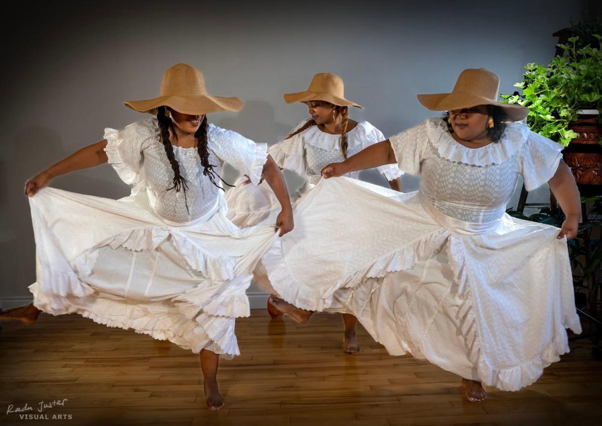 Eritaj de la troupe Mapou Ginen au Centre éducatif communautaire René-Goupil Eritaj de la troupe Mapou Ginen au Centre éducatif communautaire René-Goupil