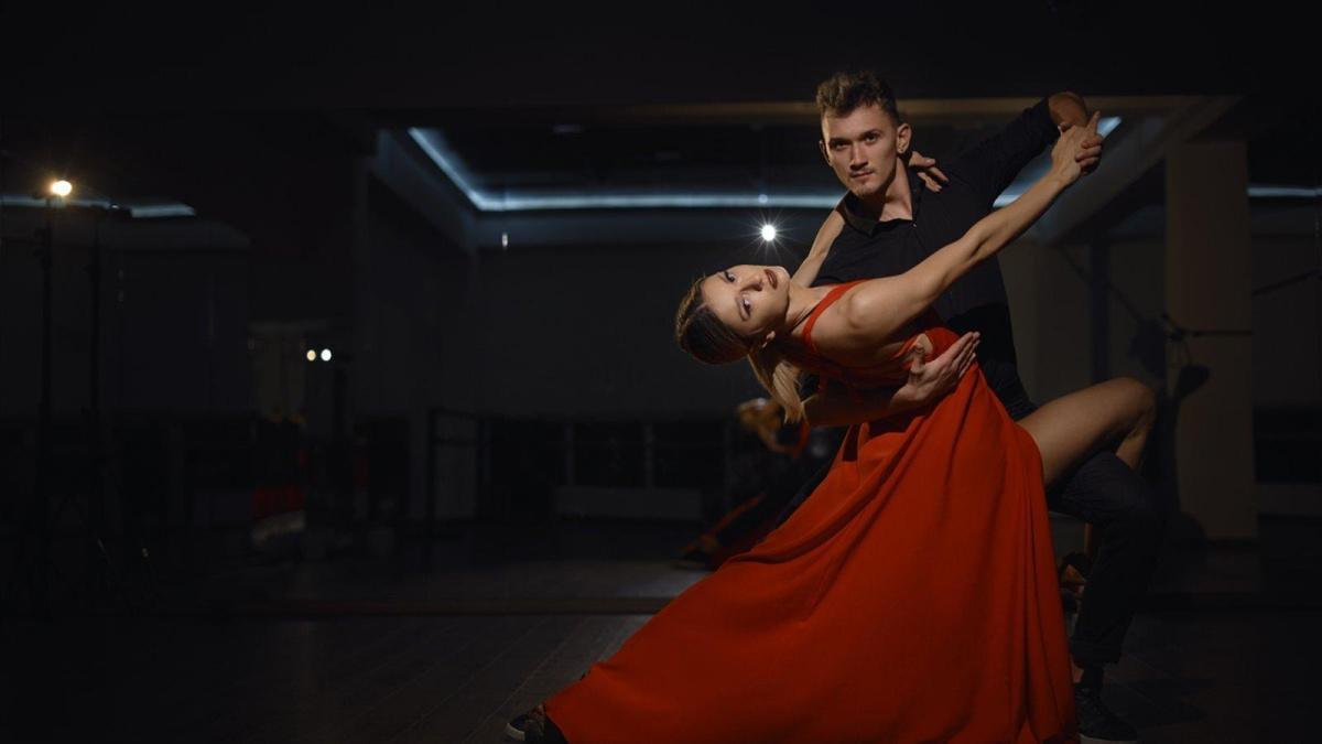 Soirée tango sur la piste de danse de l'îlot John-Gallagher Soirée tango sur la piste de danse de l'îlot John-Gallagher