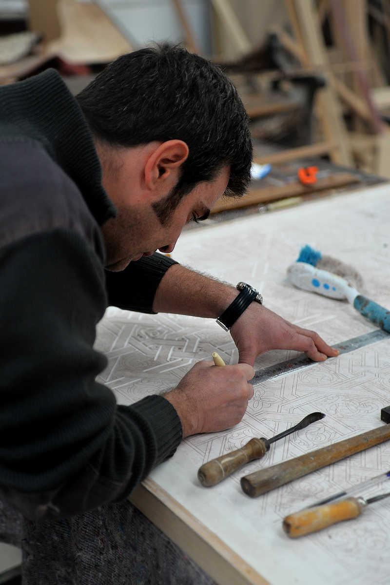 El cordobán de Osuna: visita un taller de artesanía medieval en Sevilla