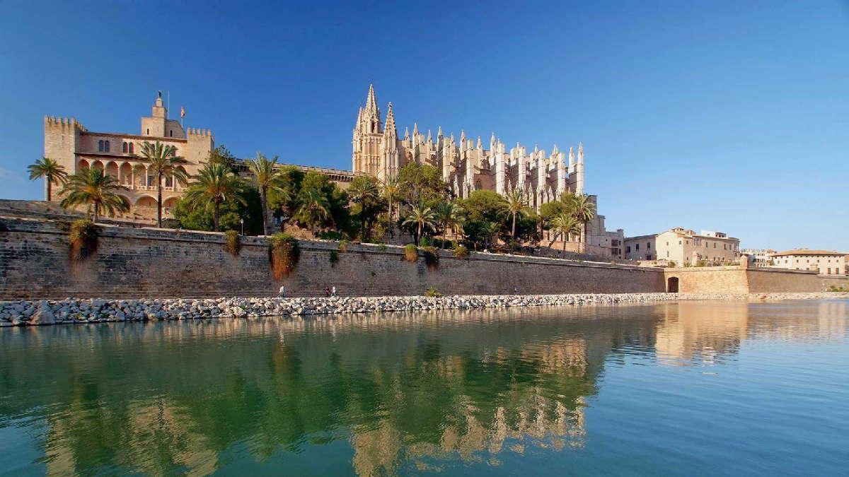 Qué hacer en Mallorca: planes culturales, playas y gastronomía en la isla