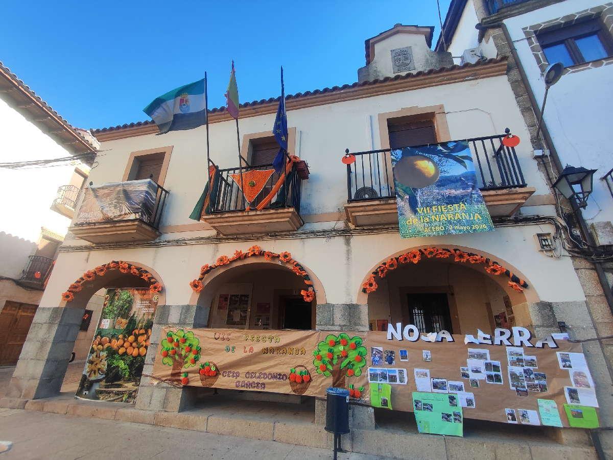 Acebo: el pueblo de la Sierra de Gata entre naranjos y castaños