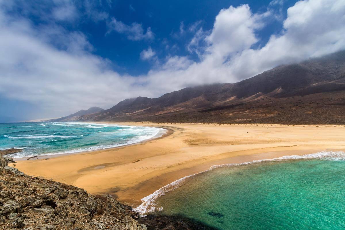 Las mejores playas de Fuerteventura: Sotavento, Cofete y Corralejo Las mejores playas de Fuerteventura: Sotavento, Cofete y Corralejo