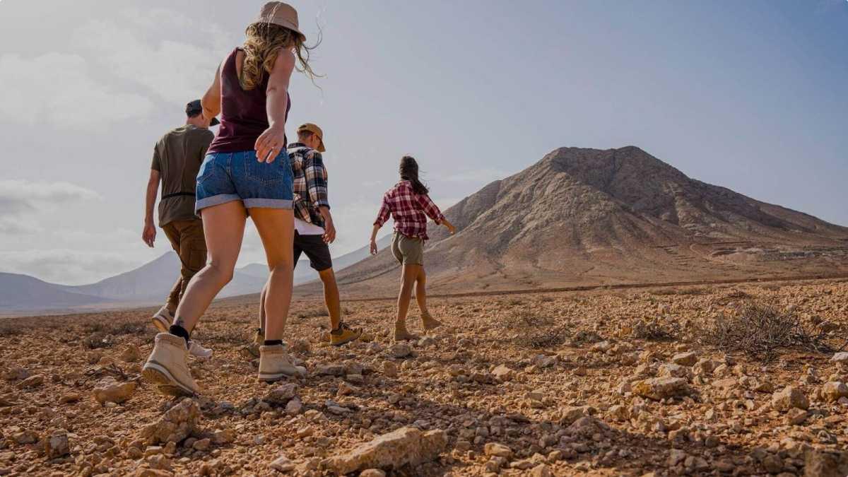 Guía de naturaleza en Canarias: parques nacionales, senderos y biodiversidad